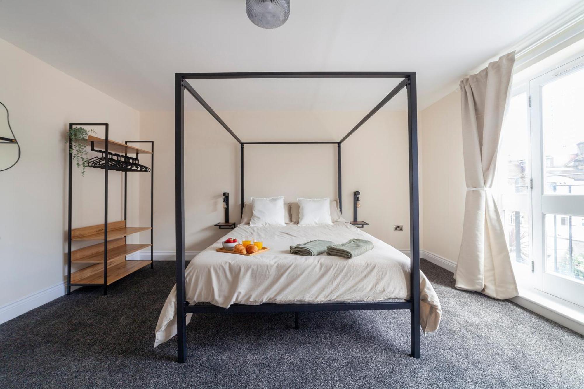 Arte Stays Serviced Houses Stratford - 3 Bedrooms 2 Bathrooms Houses London, Stratford, Maryland, Free Parking, Garden, Weekly Or Monthly Stays - Up To 8 Guests Exteriör bild