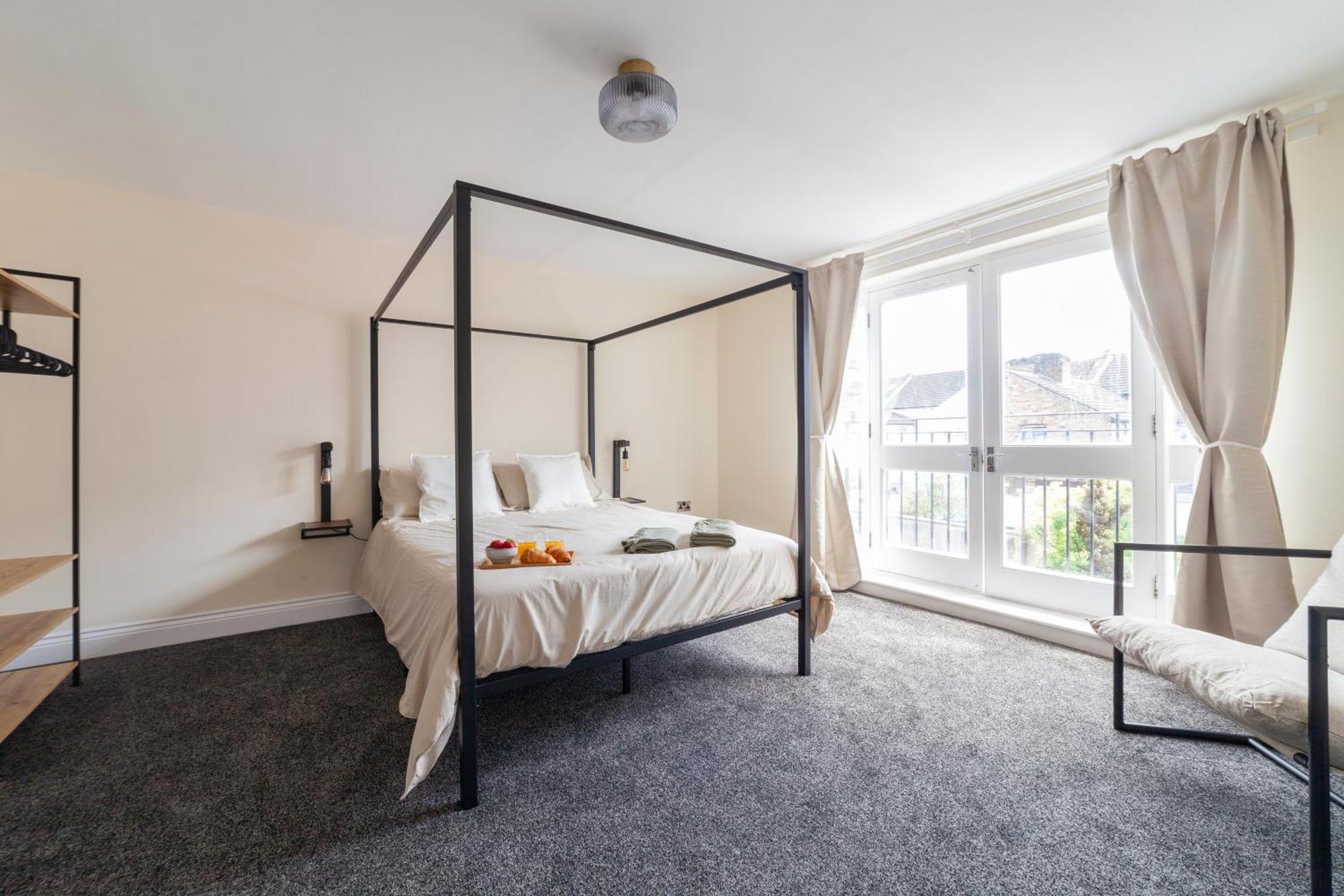 Arte Stays Serviced Houses Stratford - 3 Bedrooms 2 Bathrooms Houses London, Stratford, Maryland, Free Parking, Garden, Weekly Or Monthly Stays - Up To 8 Guests Exteriör bild