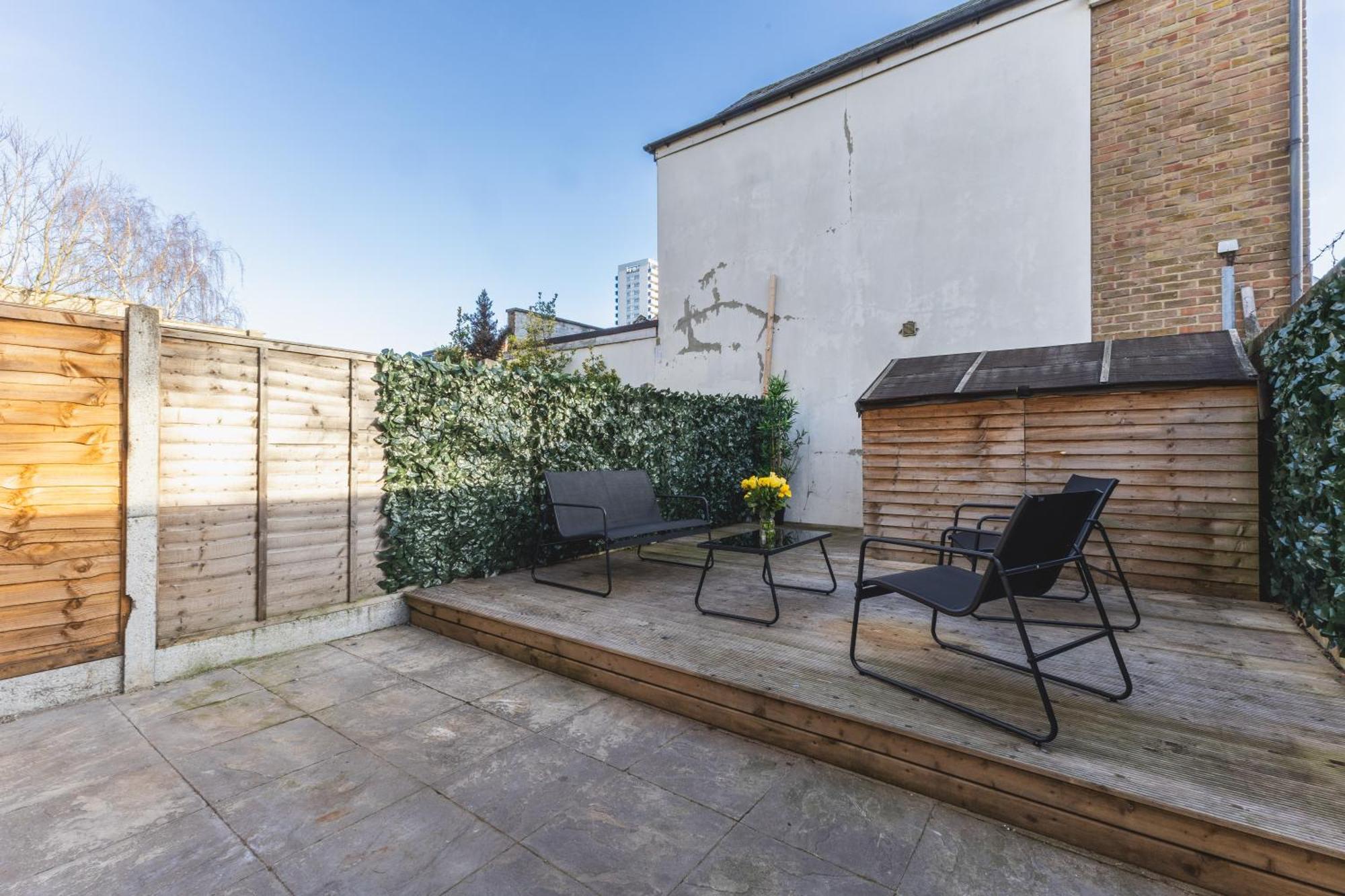 Arte Stays Serviced Houses Stratford - 3 Bedrooms 2 Bathrooms Houses London, Stratford, Maryland, Free Parking, Garden, Weekly Or Monthly Stays - Up To 8 Guests Exteriör bild