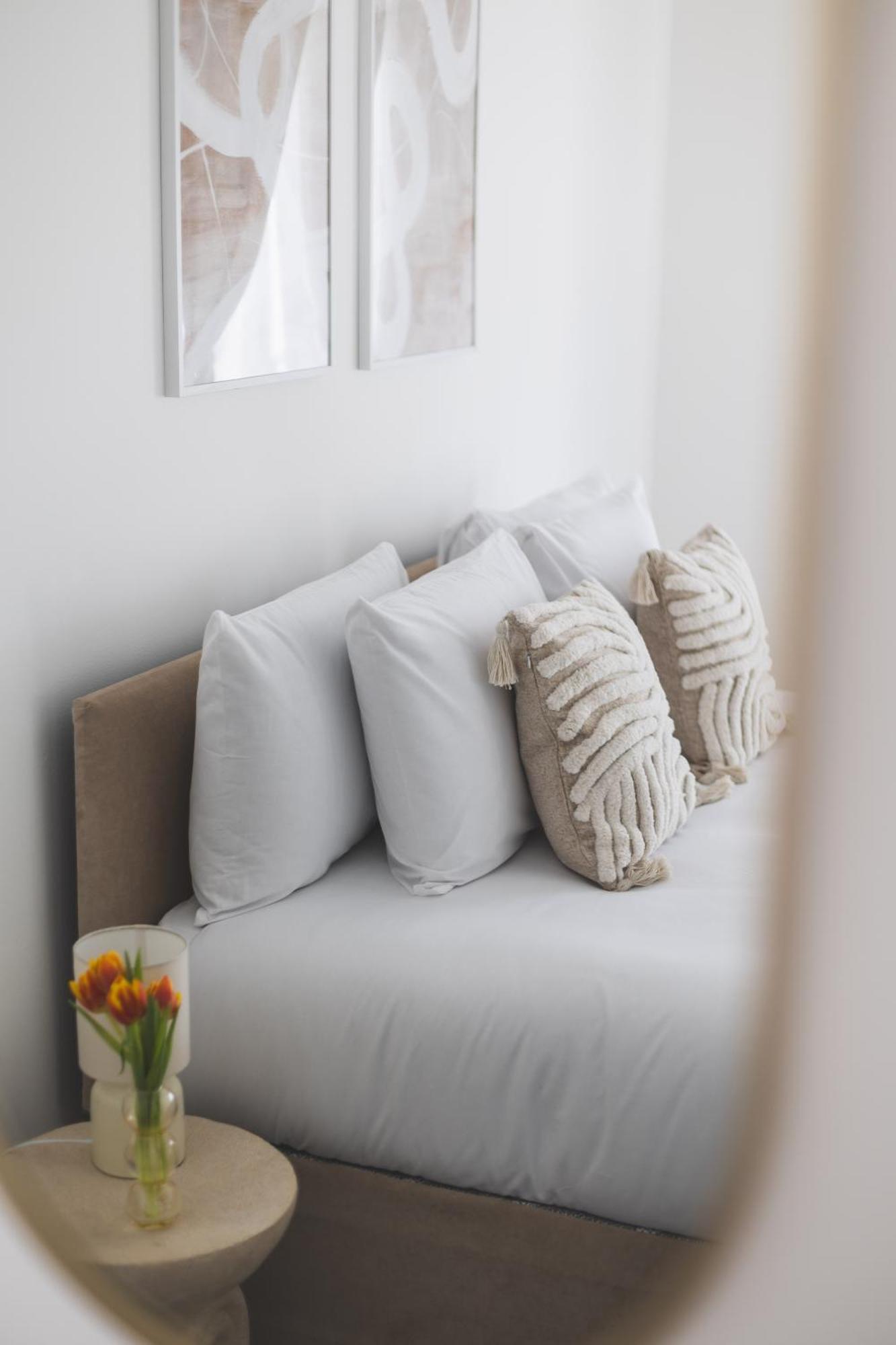 Arte Stays Serviced Houses Stratford - 3 Bedrooms 2 Bathrooms Houses London, Stratford, Maryland, Free Parking, Garden, Weekly Or Monthly Stays - Up To 8 Guests Exteriör bild