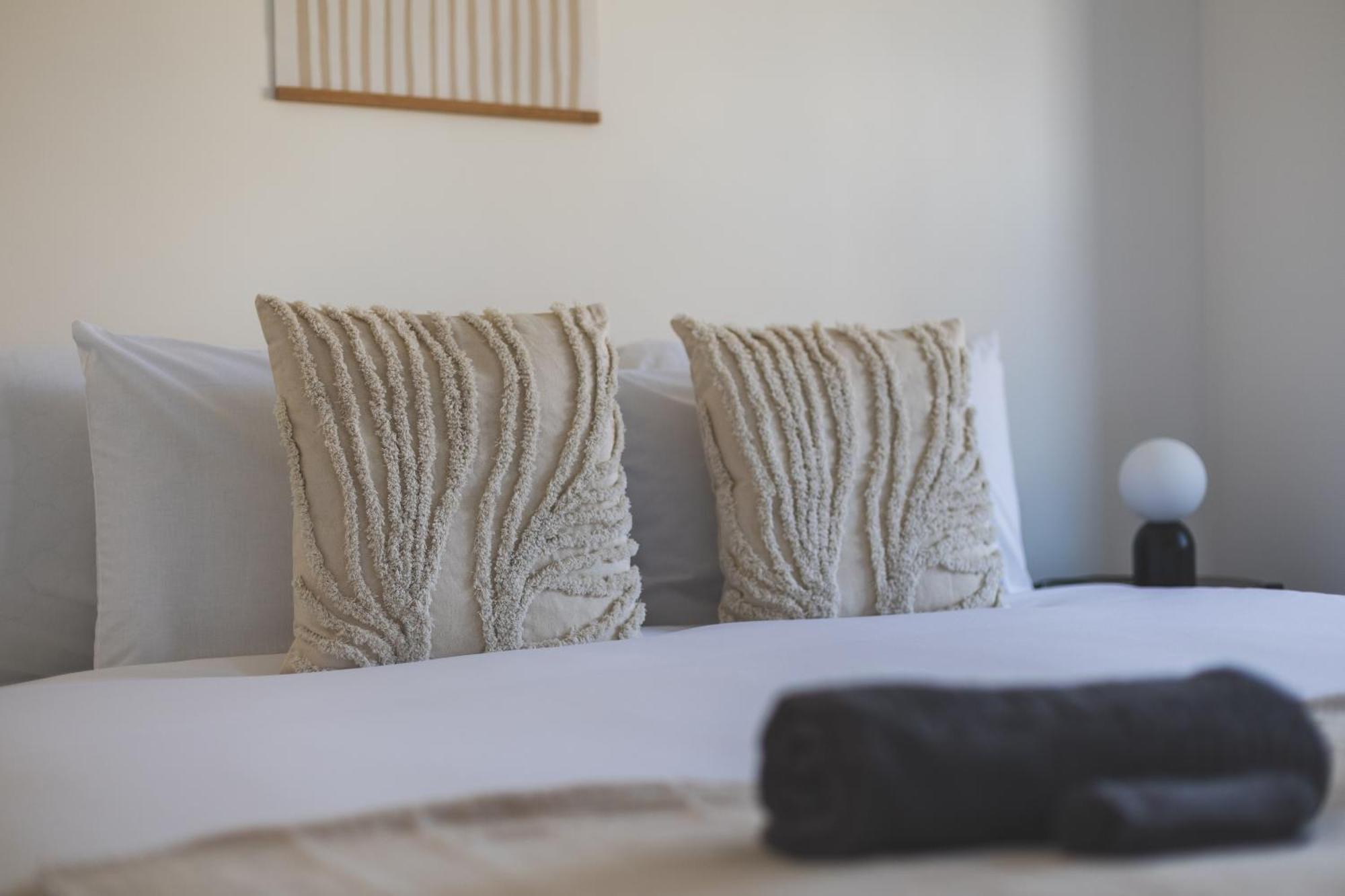 Arte Stays Serviced Houses Stratford - 3 Bedrooms 2 Bathrooms Houses London, Stratford, Maryland, Free Parking, Garden, Weekly Or Monthly Stays - Up To 8 Guests Exteriör bild
